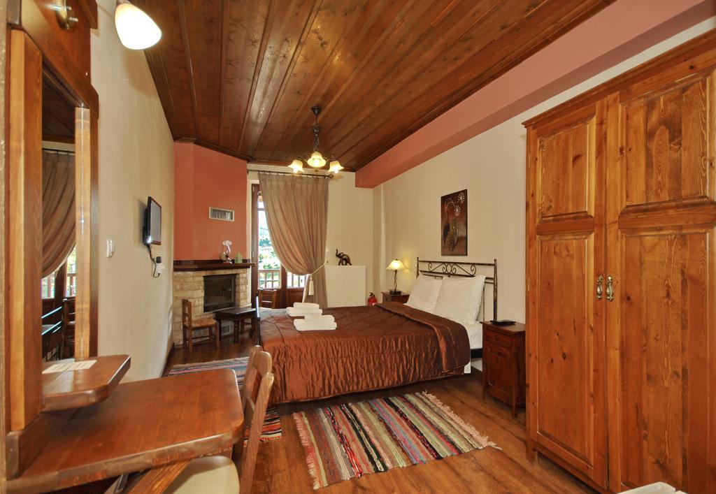Thea Valtessinikou Hotel Luaran gambar